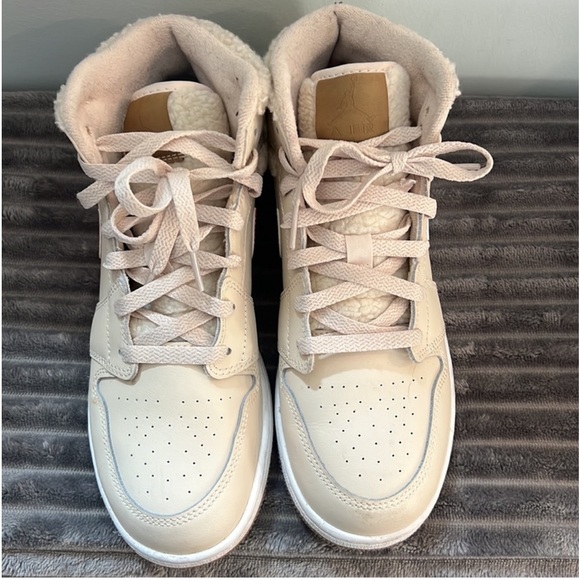 Air Jordan 1 Mid Utility GS 'Fleece' - Picture 4 of 6